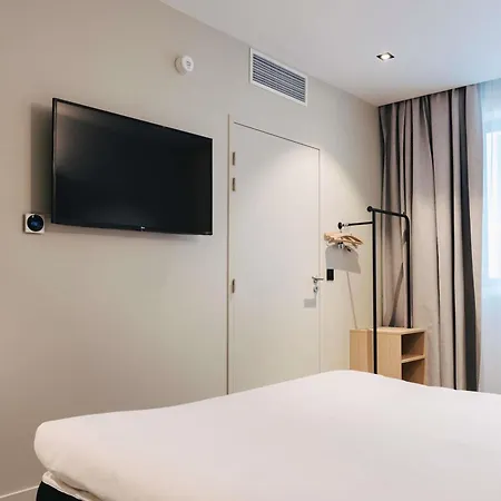Ibis Rouen Centre Rive Droite Pasteur-3
